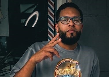Yhonder - Barber at Empire Miami